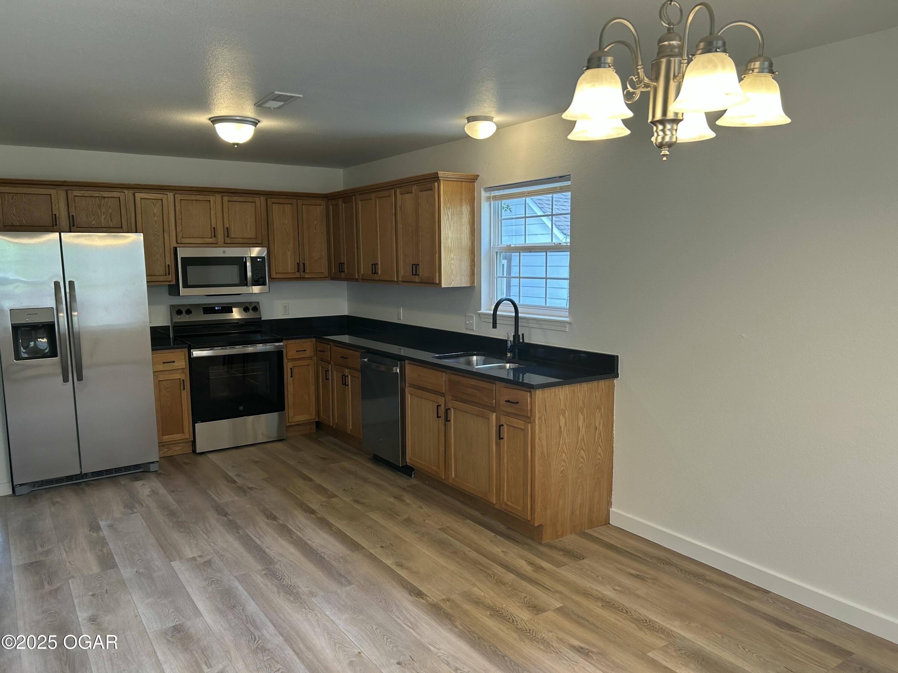 612 N Devon Street – photo 3