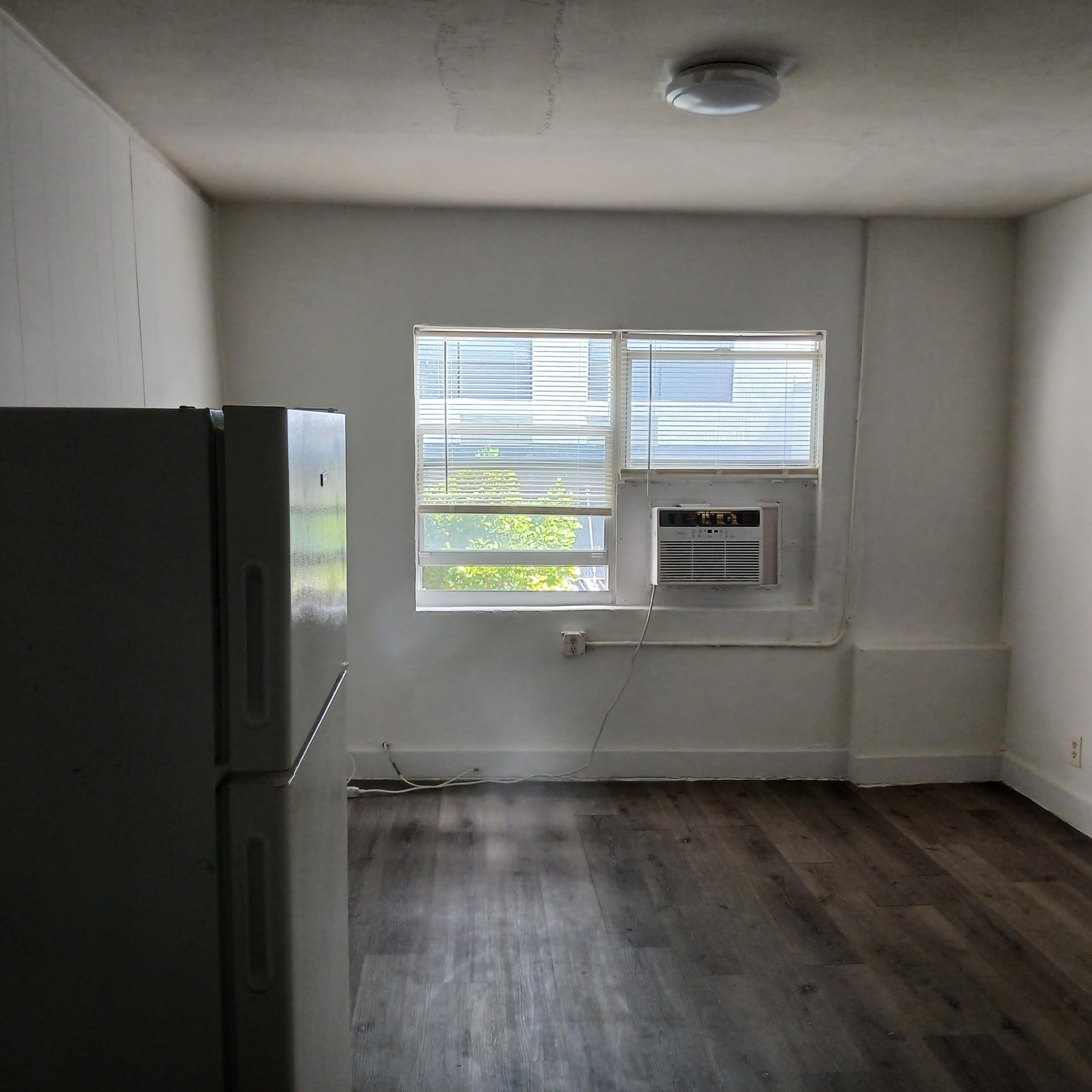 50 N Federal Highway – photo 3