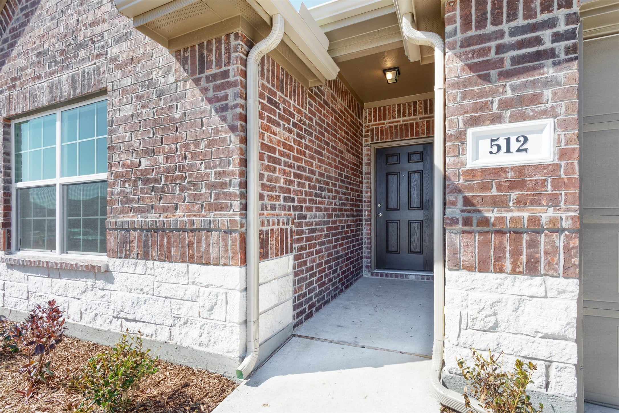 512 Pepperbark Avenue – photo 2