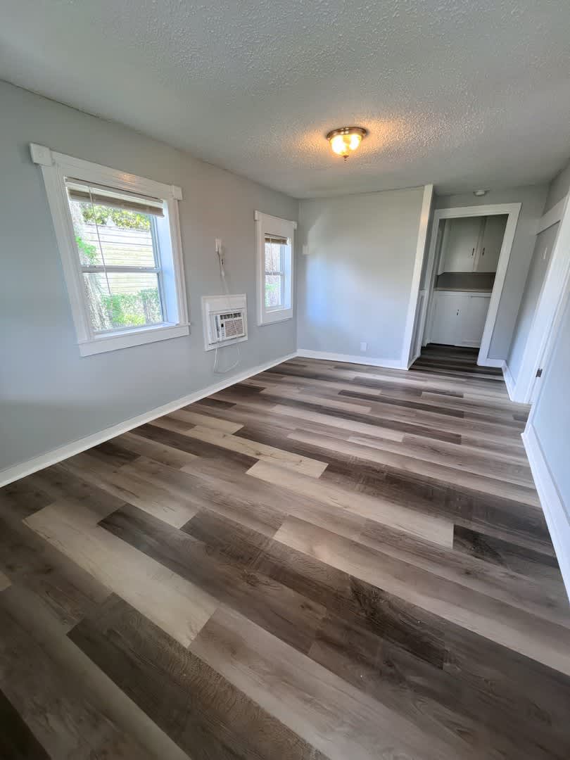 Stand-Alone 1BR Cottage Home Near Downtown Zephyrhills! – photo 5