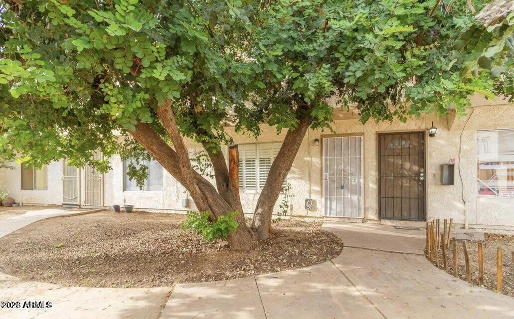 3840 N 43rd Avenue – photo 1