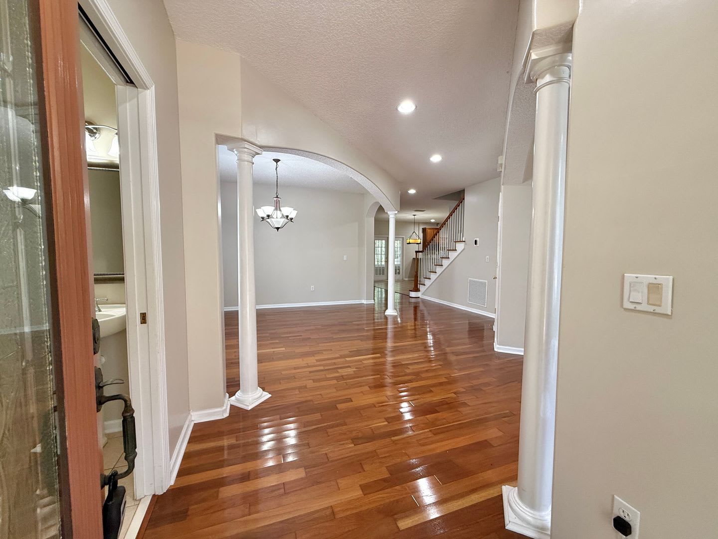 Spacious Two-Story Home with Hot Tub, Pool Table & Fenced Yard in Panther Creek – photo 4