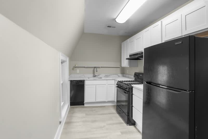 1111 East Genesee Street – photo 2