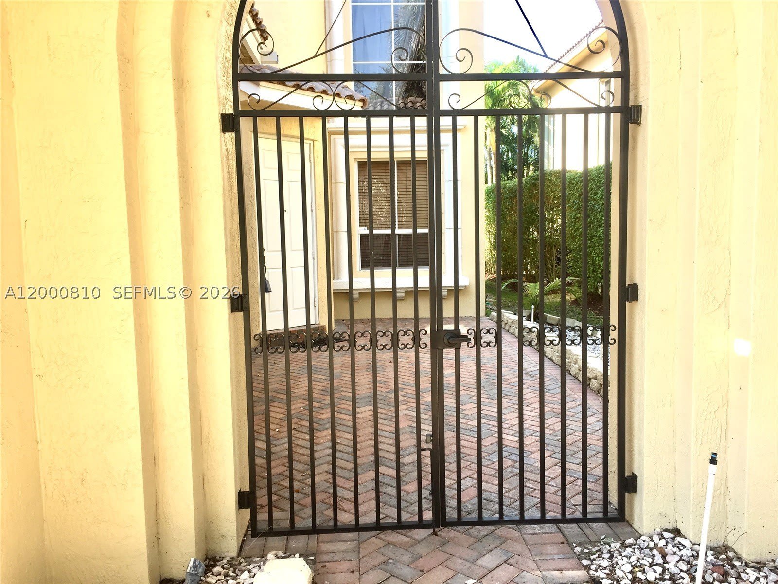 7477 NW 114th Ter – photo 2