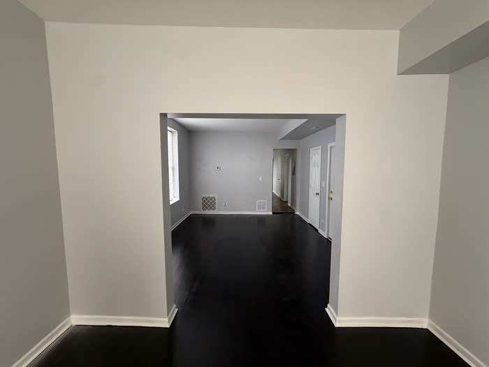 1537 South Saint Louis Avenue – photo 1