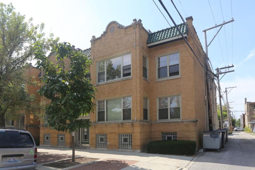 5208 Sawyer – photo 1