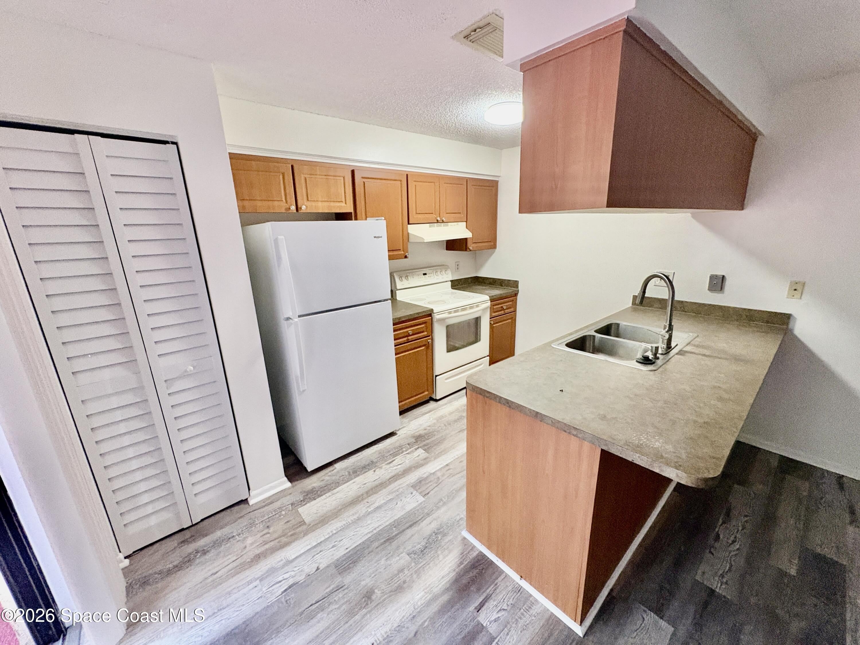 8789 Live Oak Court – photo 4