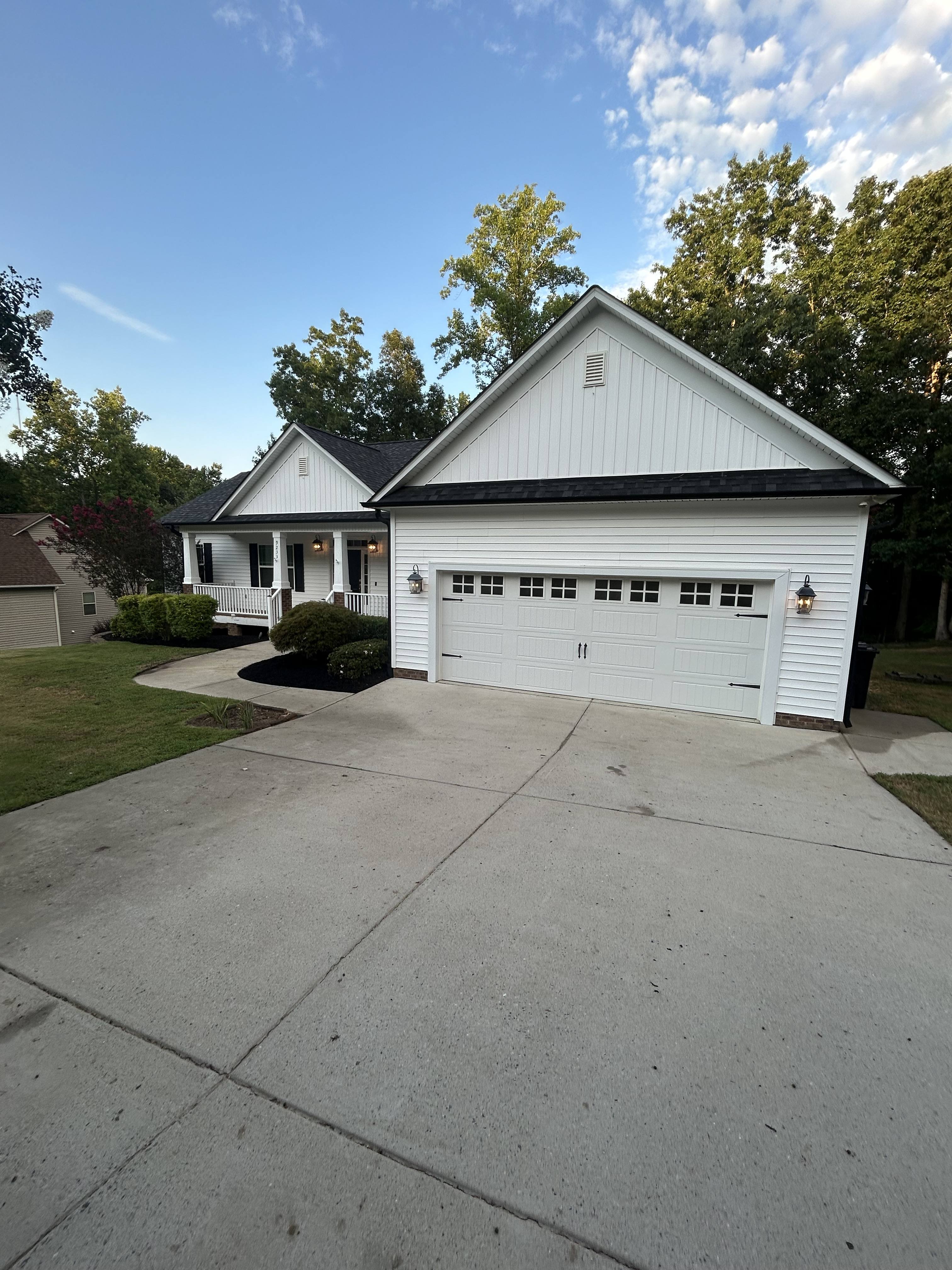 9233 Carley Cir – photo 2