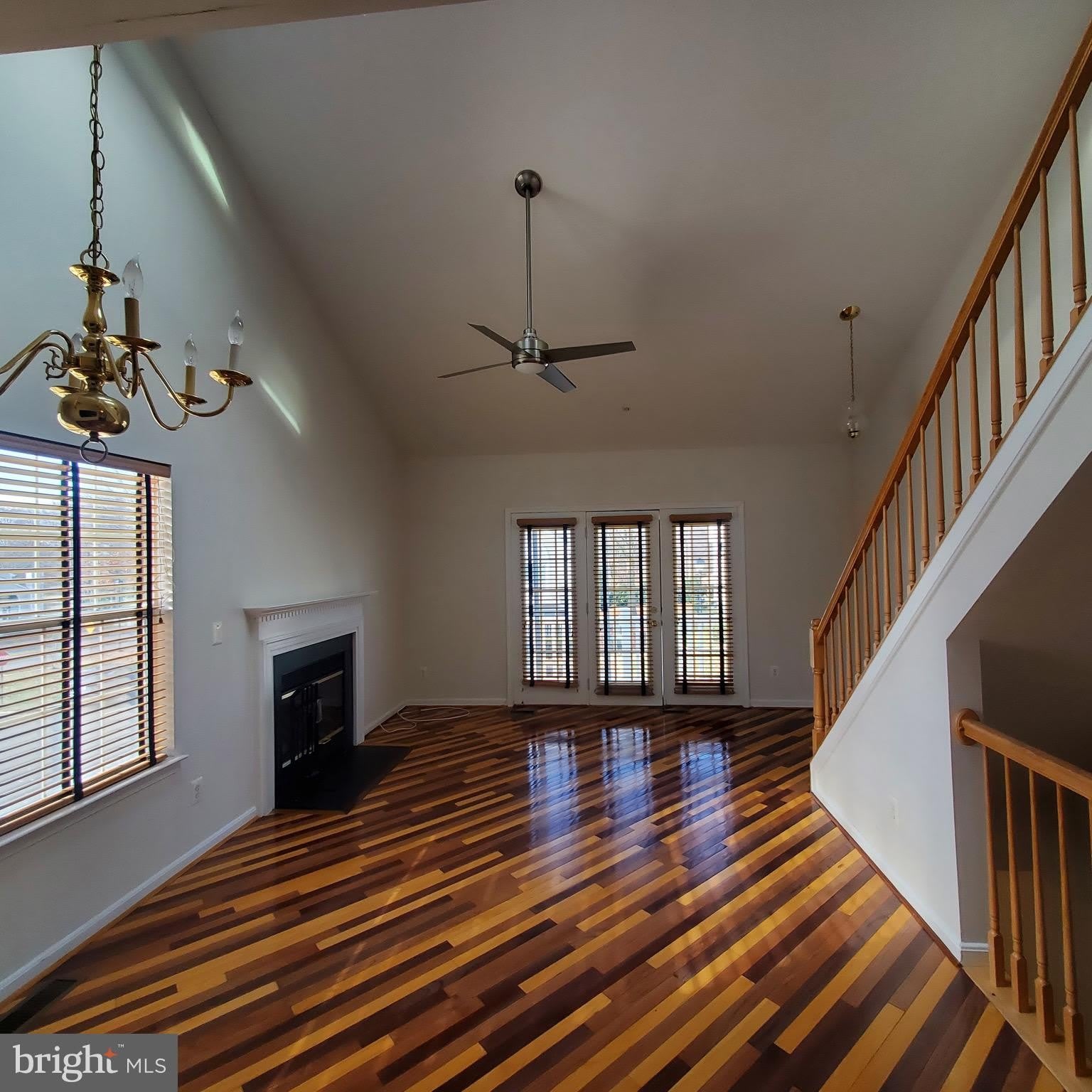 16211 Ellipse Terrace – photo 2