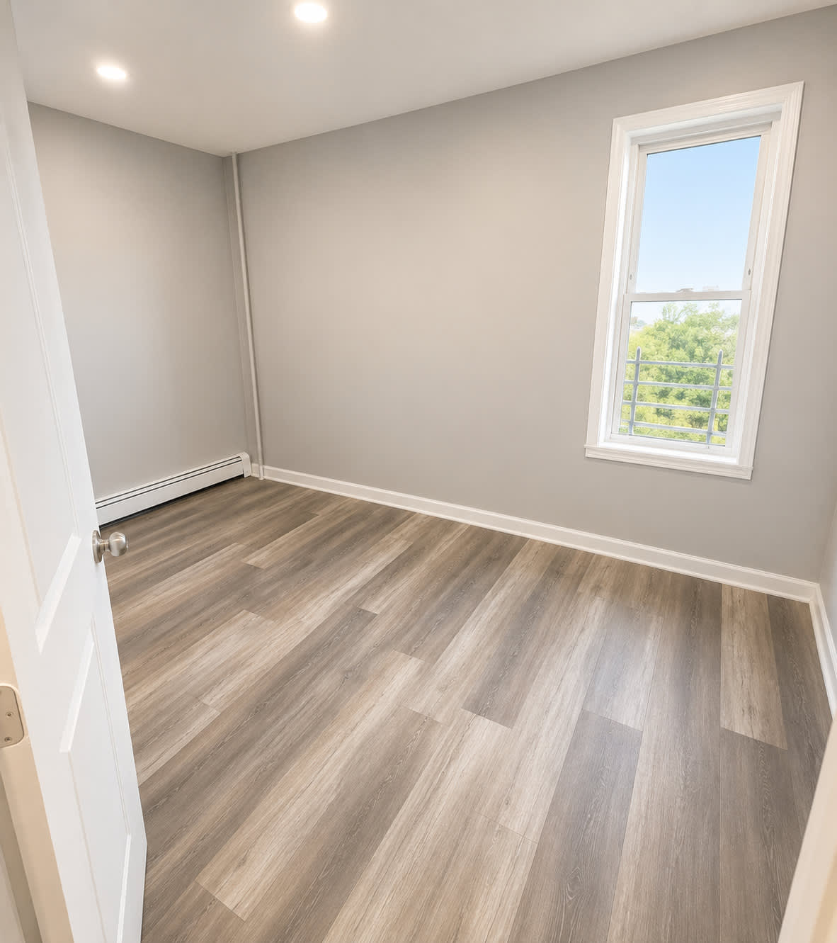 367 Morris Avenue – photo 4
