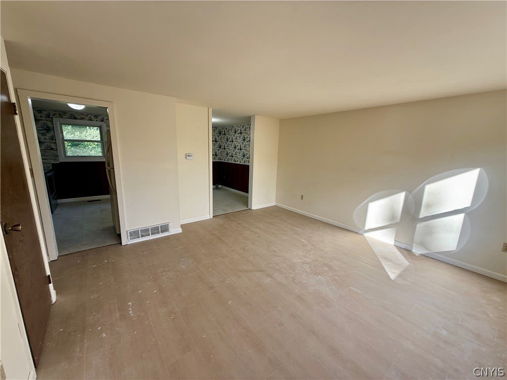 4999 Windgate Road – photo 4