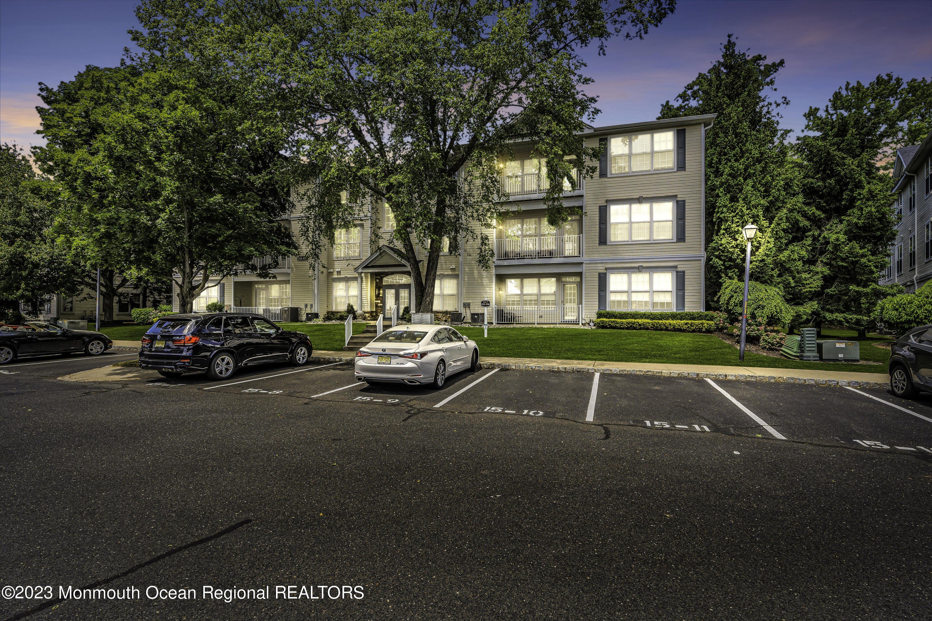 536 St Andrews Place – photo 1
