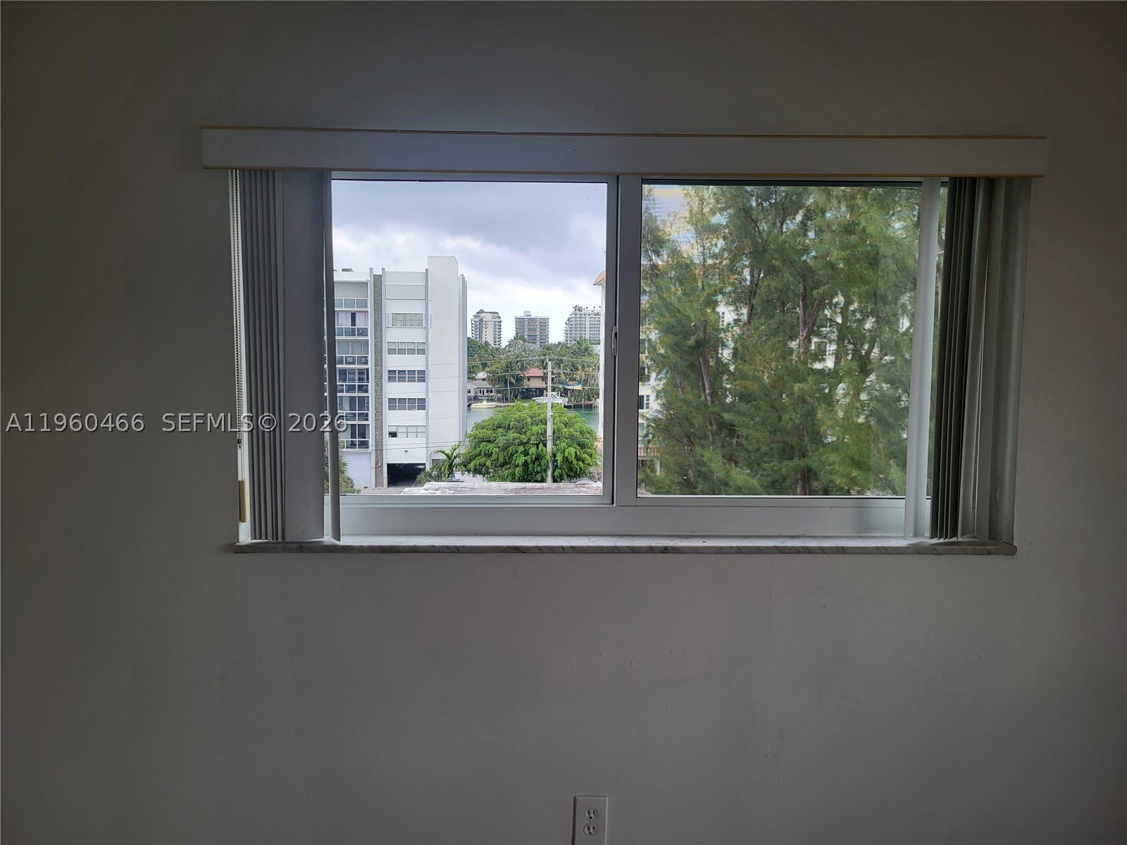 1020 94th St – photo 4