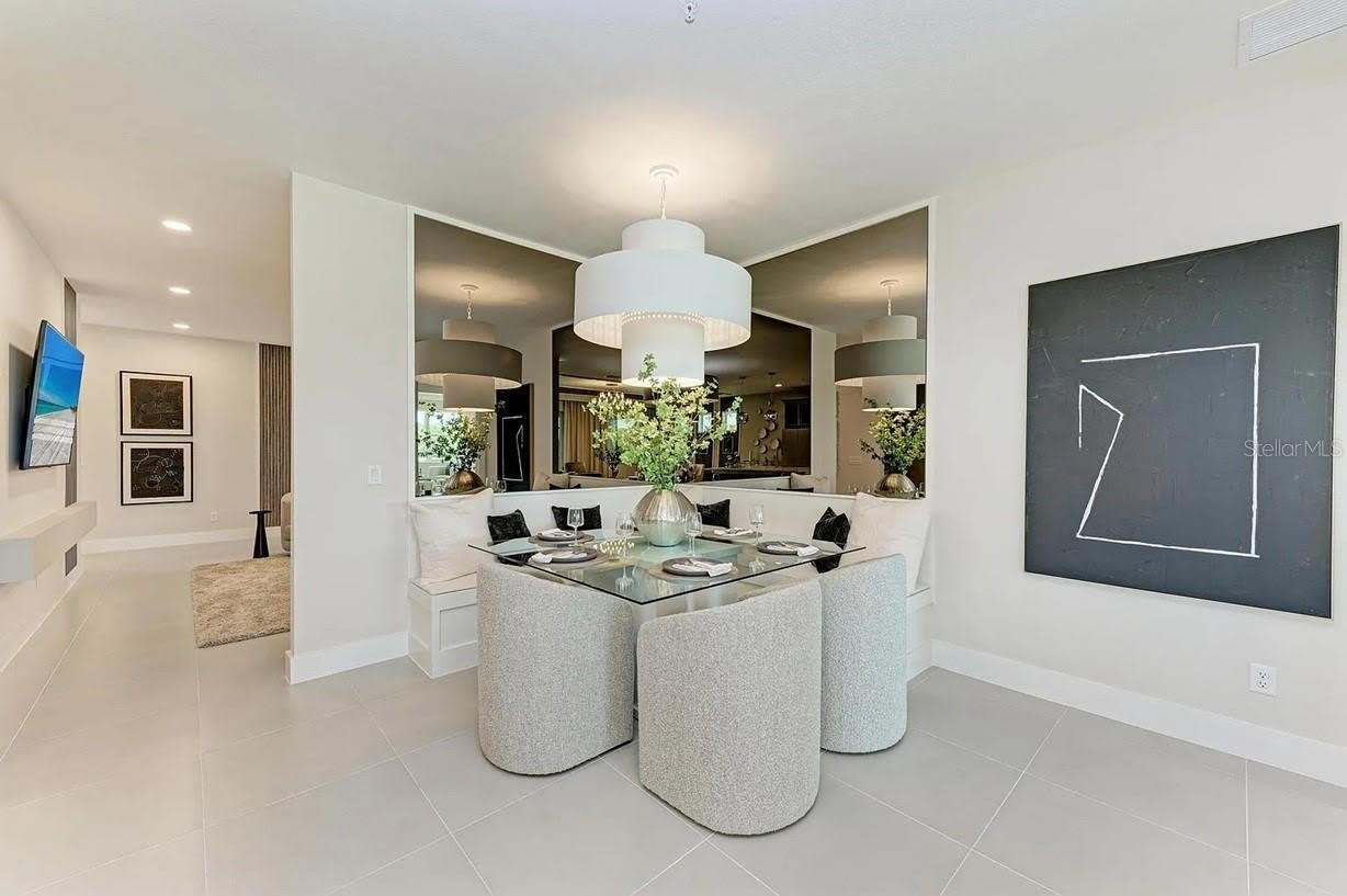 10016 REMBRANDT Way – photo 5