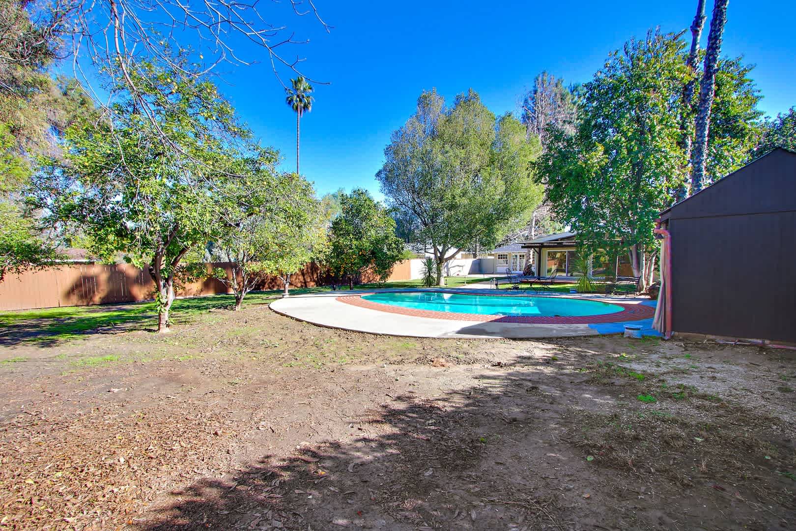 ENTERTAINER'S DELIGHT! GATED ESTATE IN SOUGHT AFTER COLLEGE ACRES! – photo 1