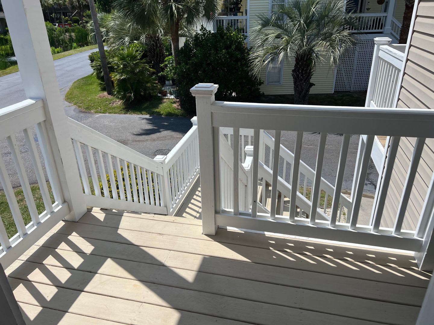 Beautiful Home, Mid-Island in Yacht Cove! – photo 4