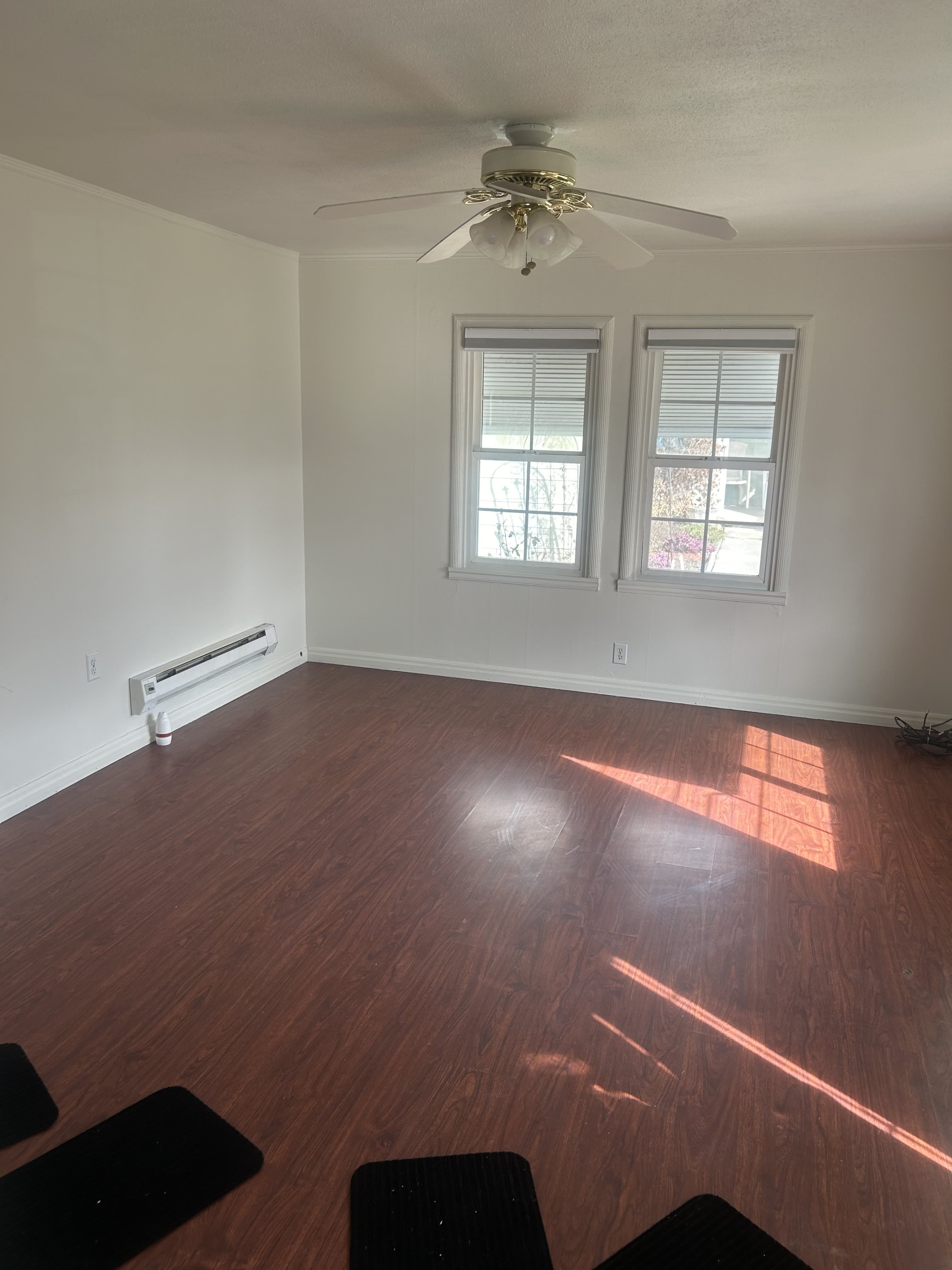 2425 White Ave – photo 2
