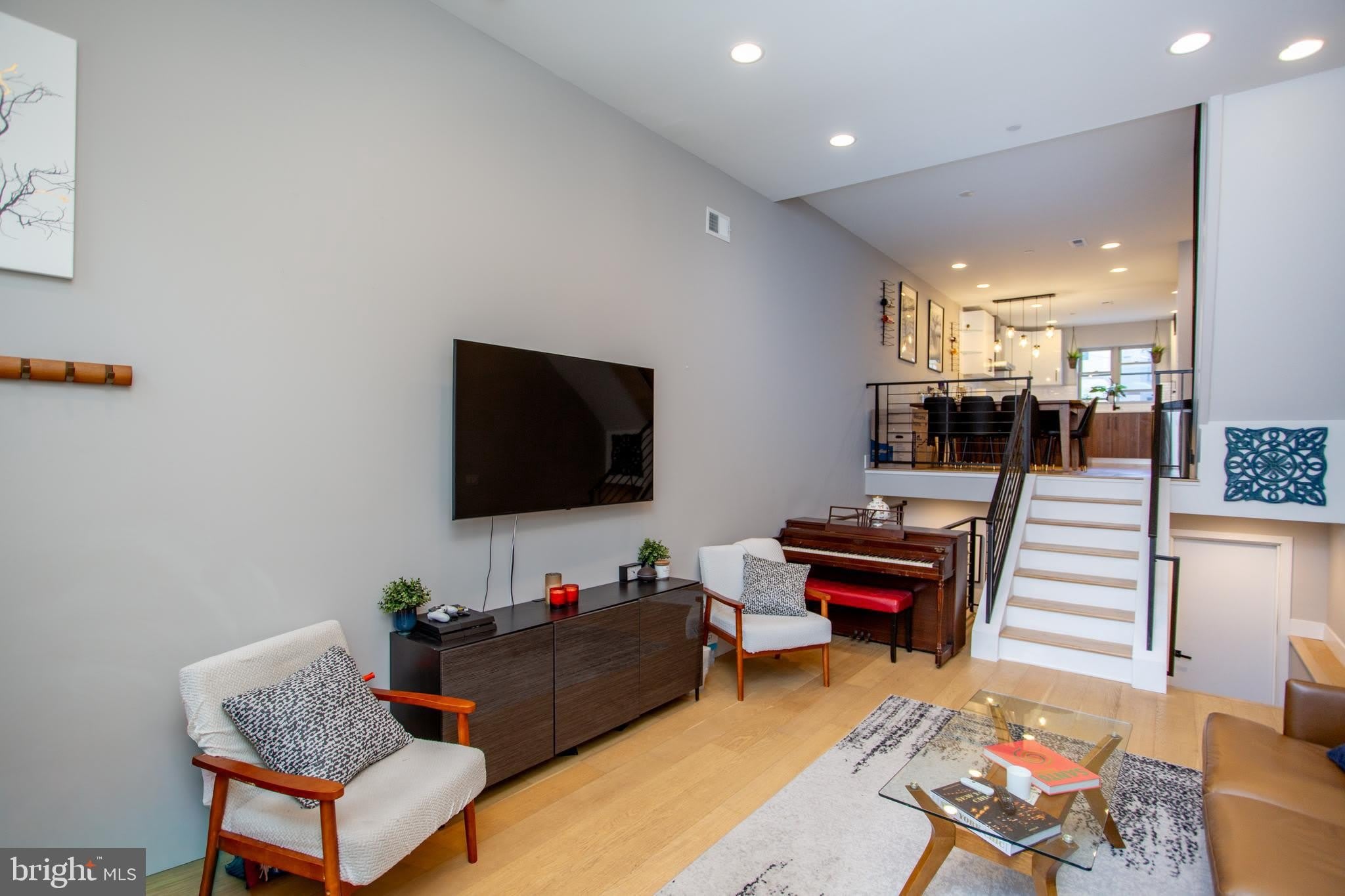 1815 INGERSOLL Street – photo 5