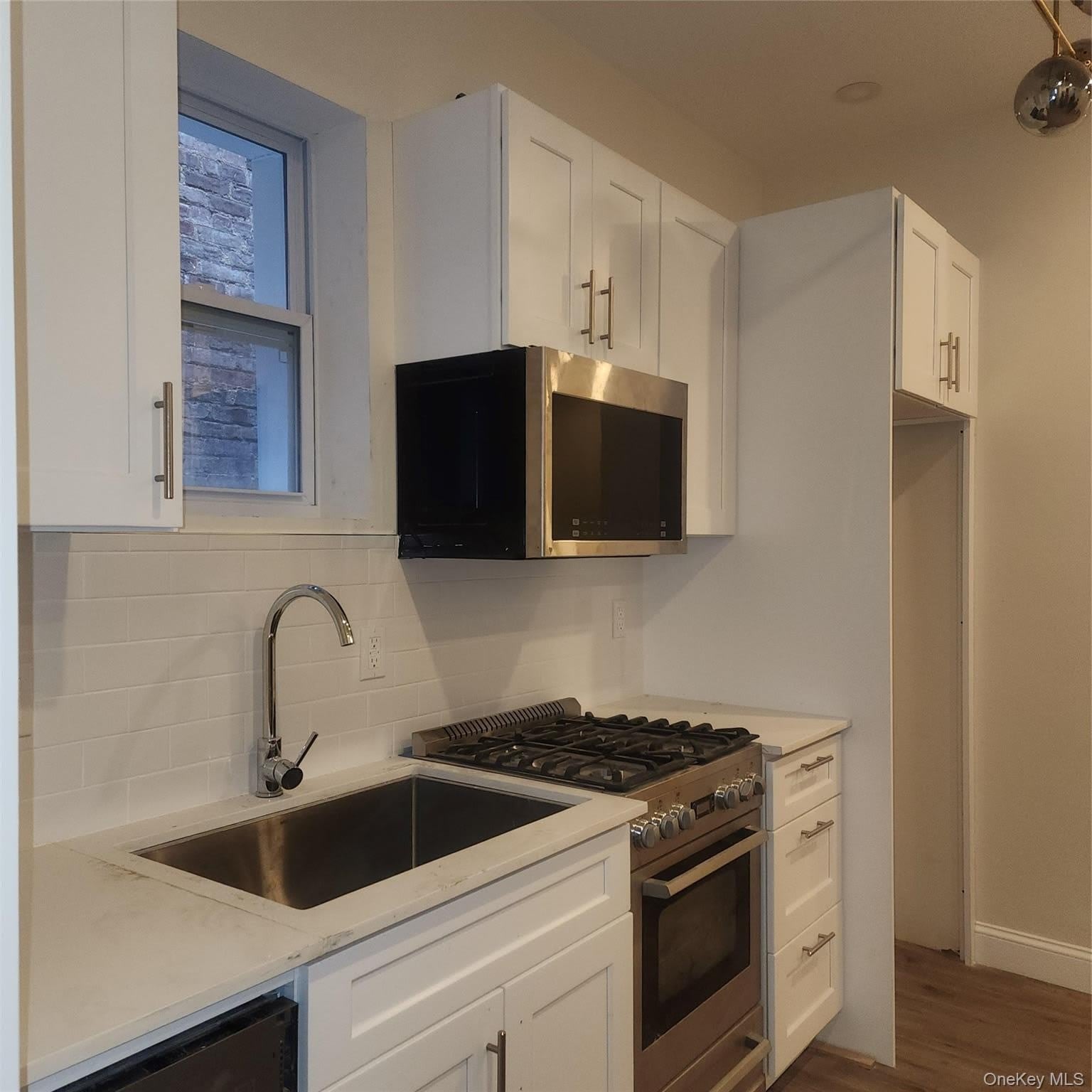 93 Elliott Avenue – photo 1