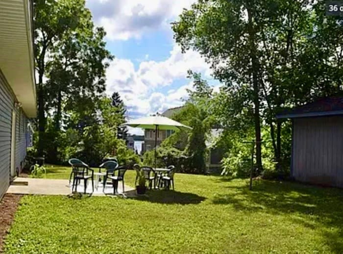 475 Conway Street – photo 2