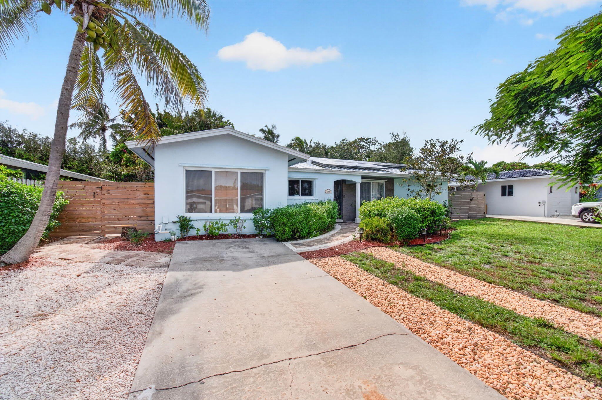 254 NW 6th Avenue – photo 3