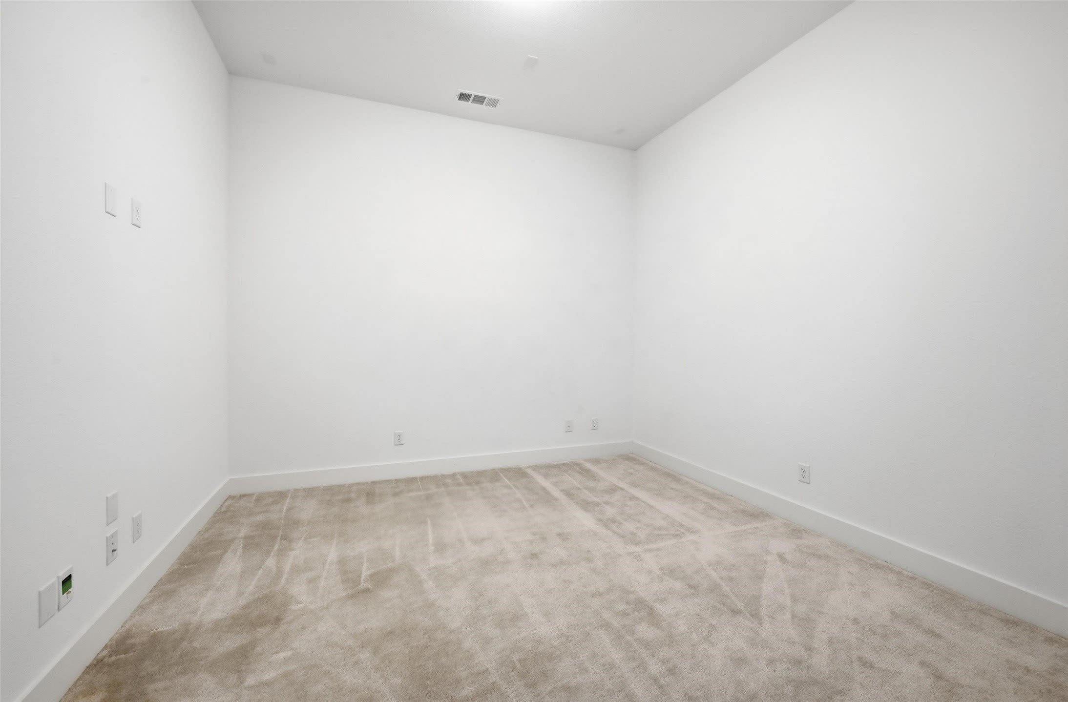 3008 Armstrong Avenue – photo 5