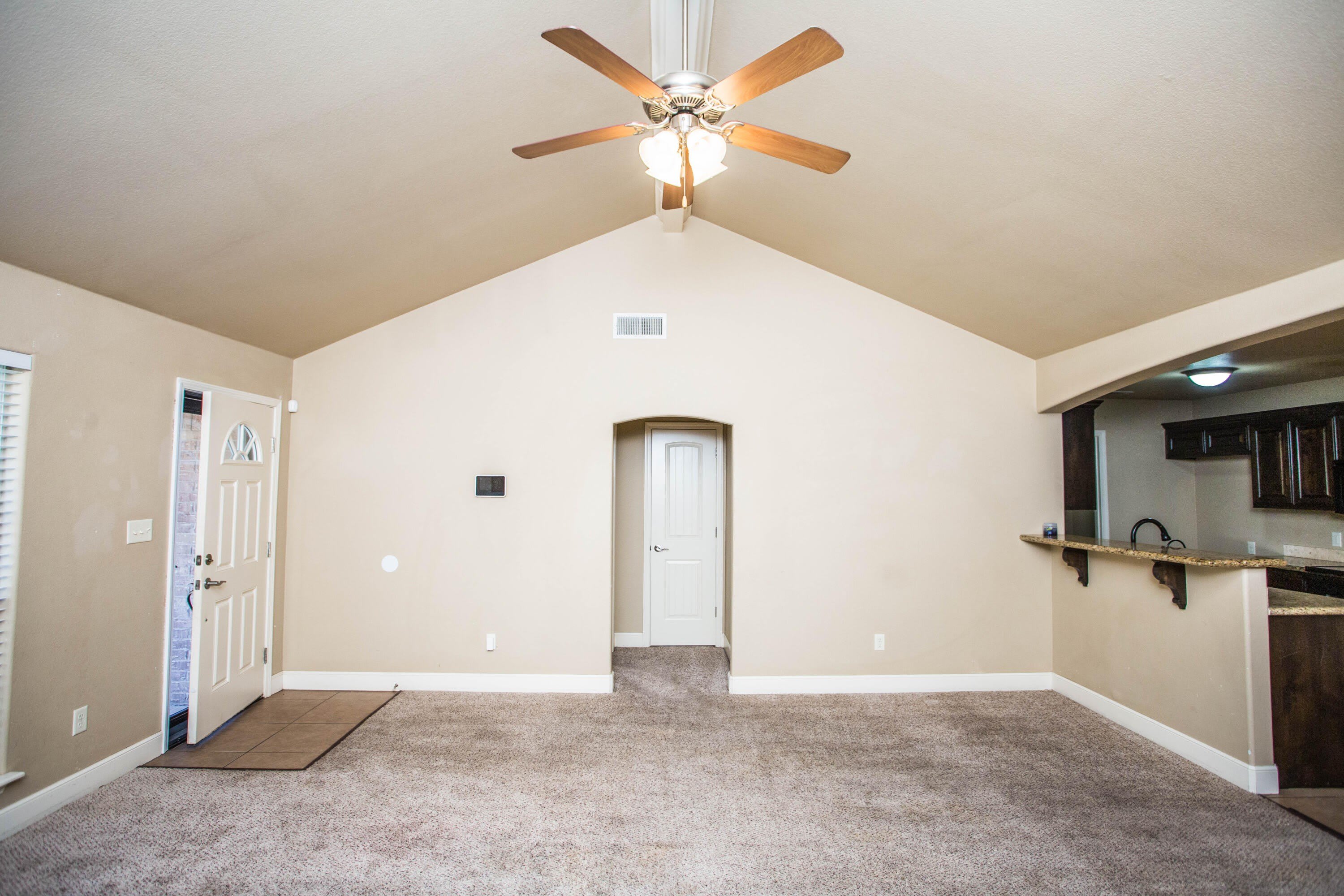 5232 Harvard Street – photo 4