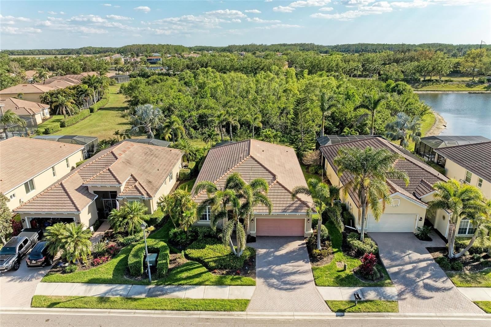135 RIVER ENCLAVE Court – photo 4