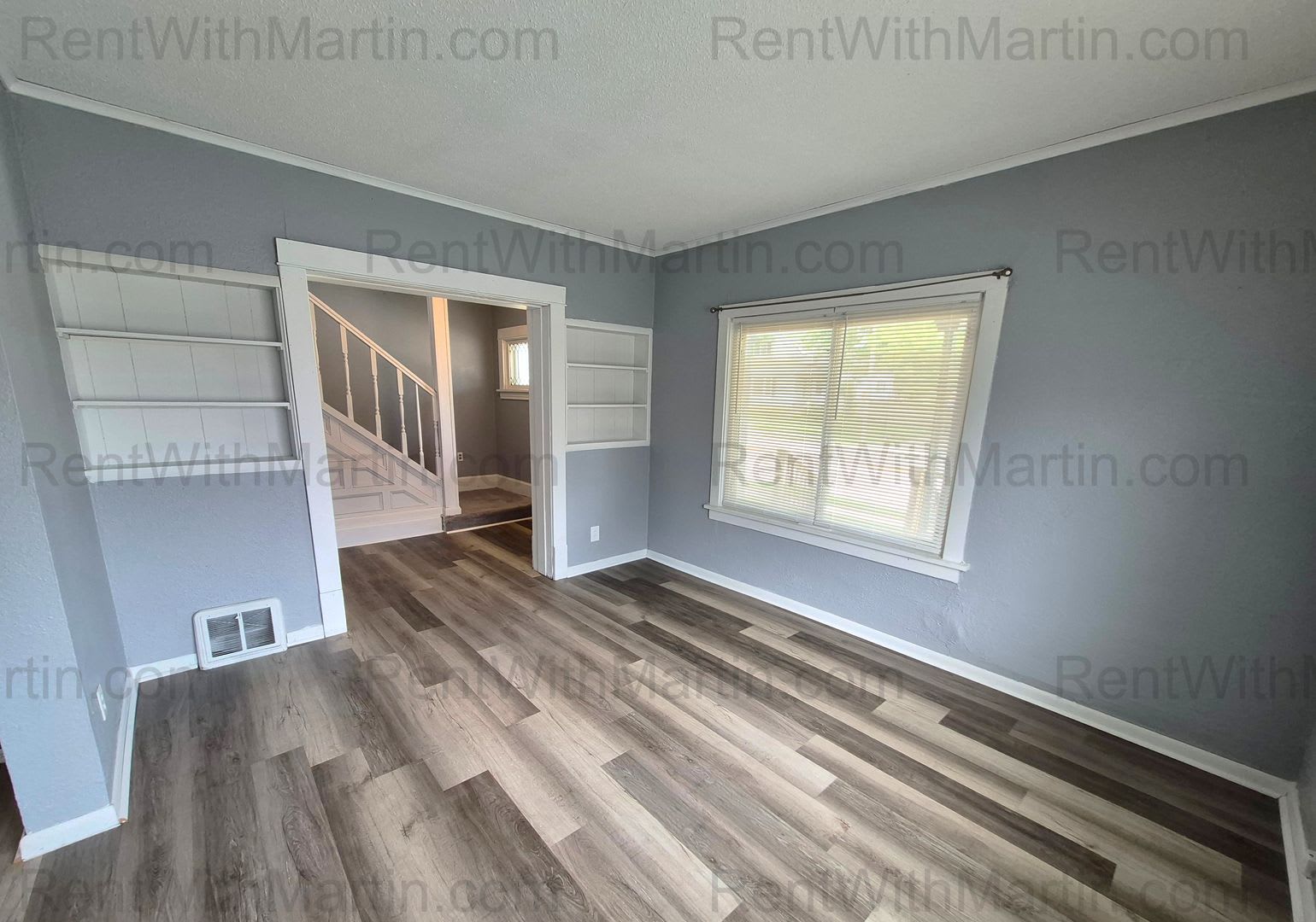 FOR RENT- 310 N Frederick Oelwein IA **Pets ok with conditions** – photo 3