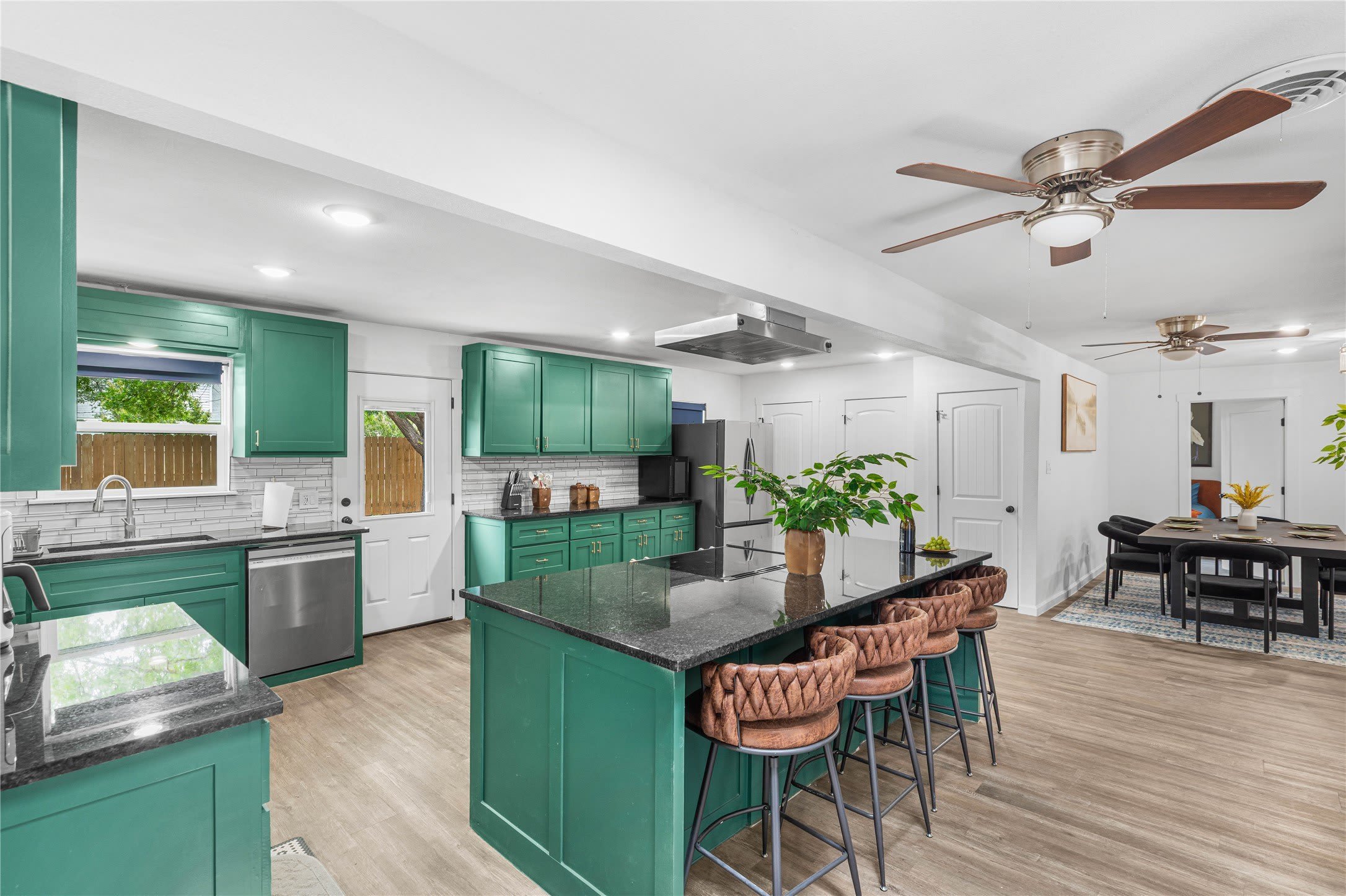 2601 N Willis Street – photo 2
