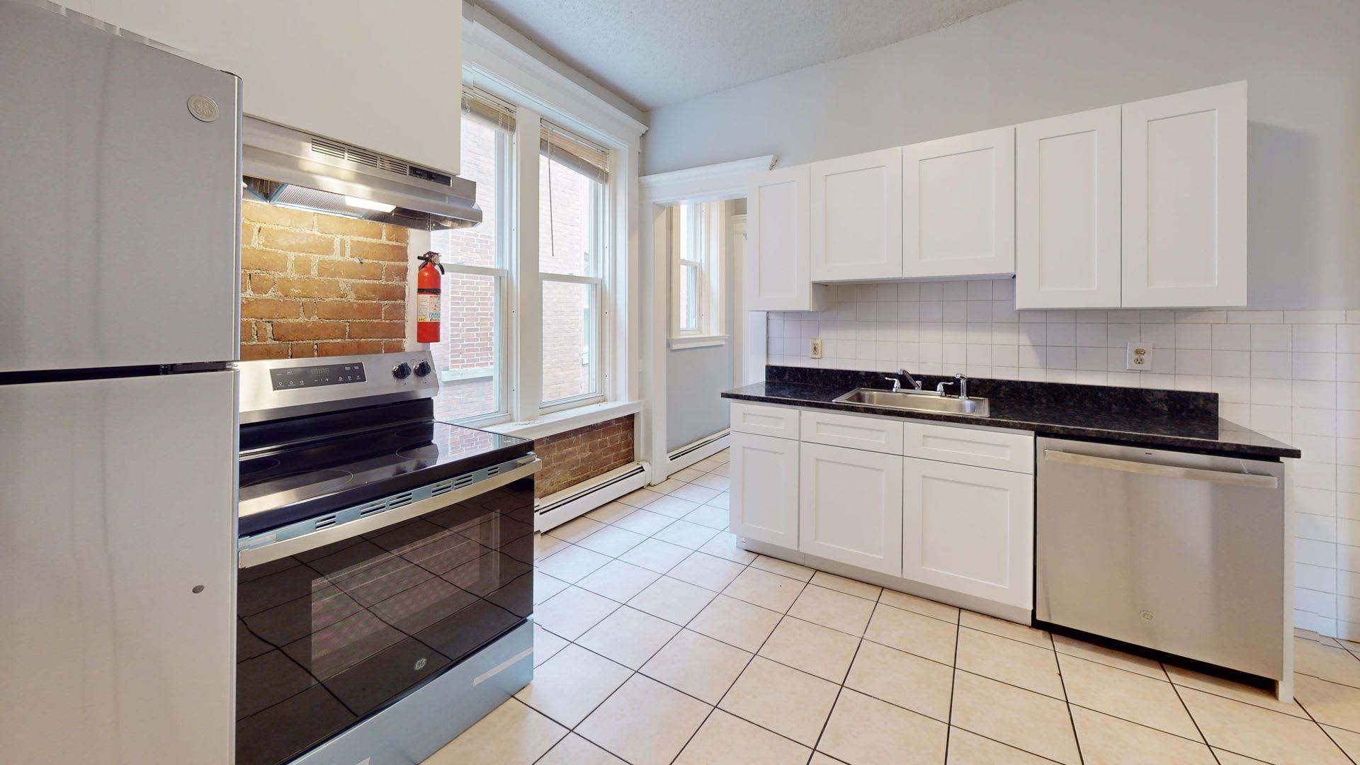 65 Lake Place – photo 2
