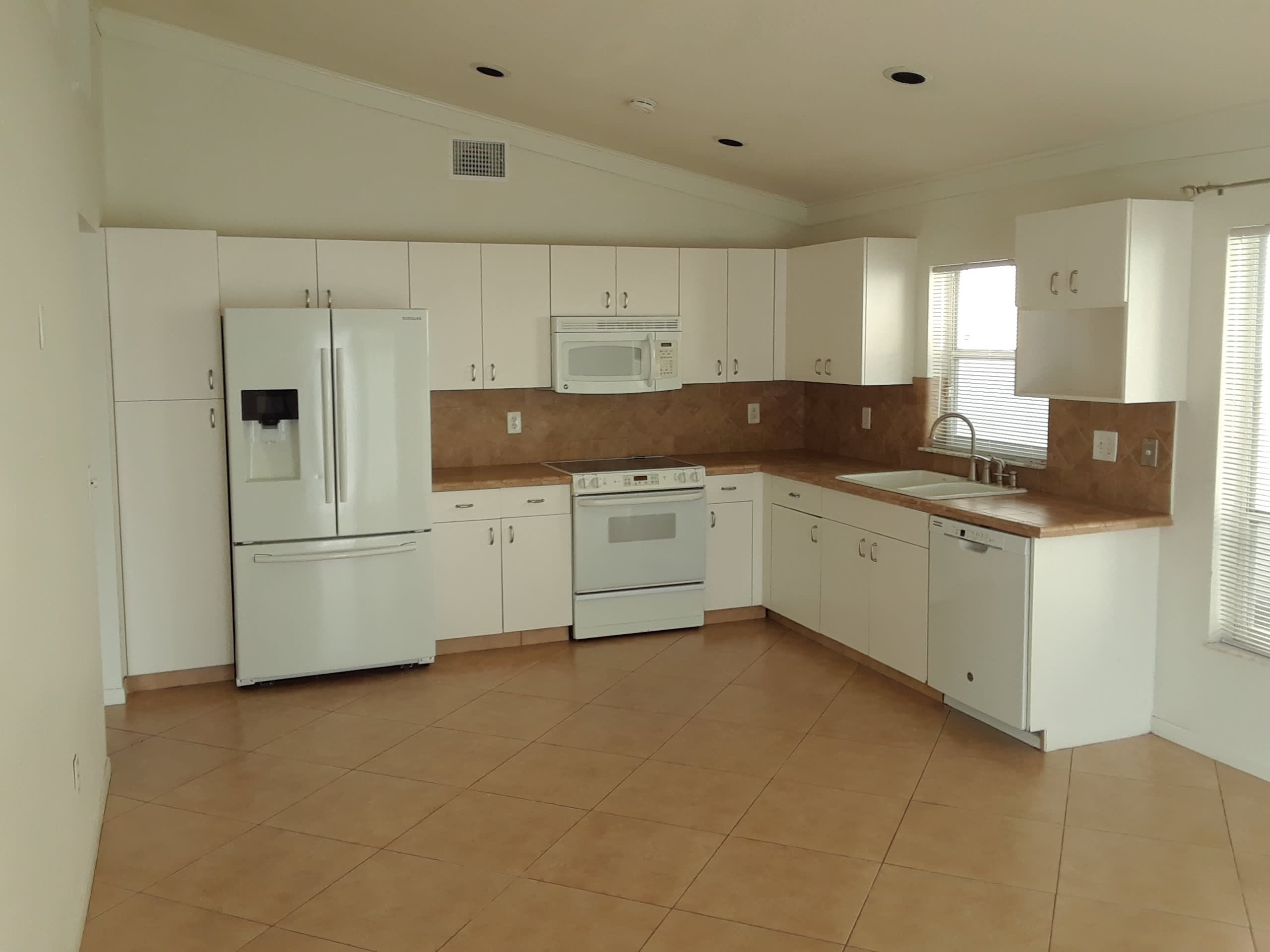 9636 Tavernier Drive – photo 3