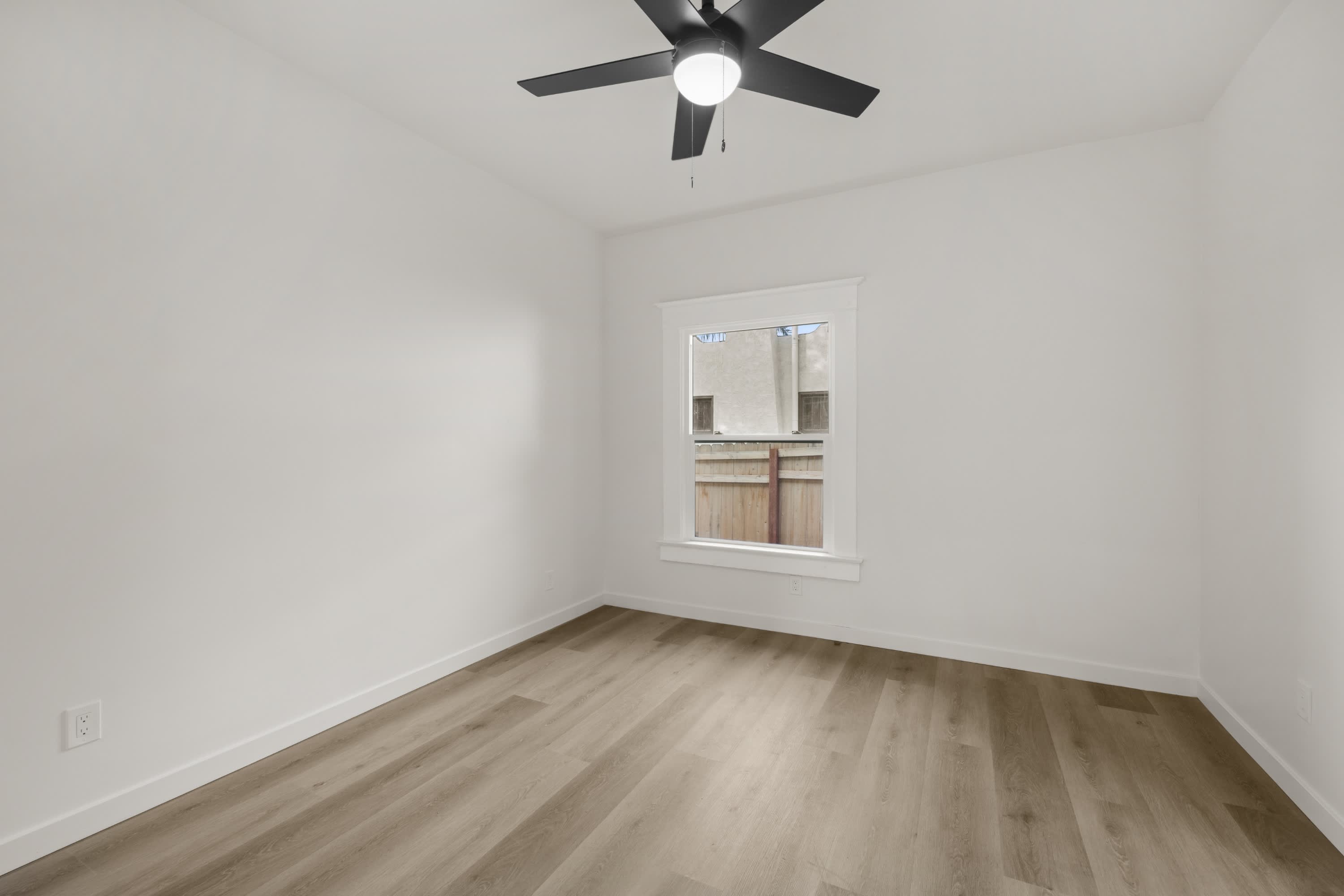 3763 Arnold Ave – photo 5