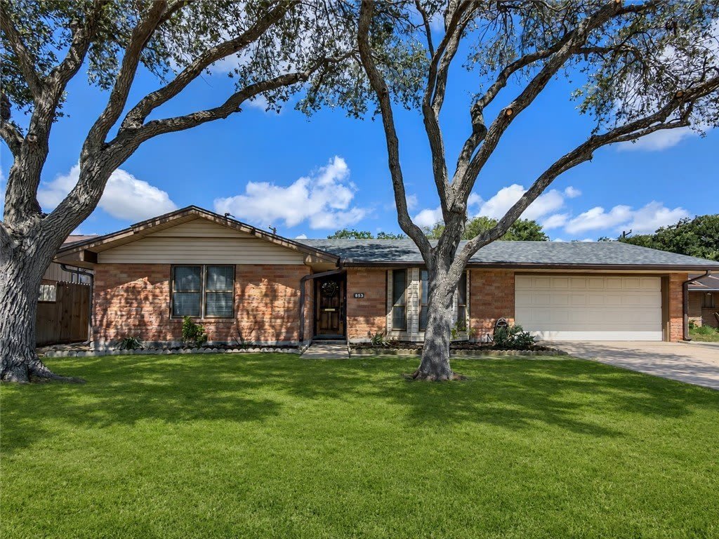853 Belmeade Drive – photo 2