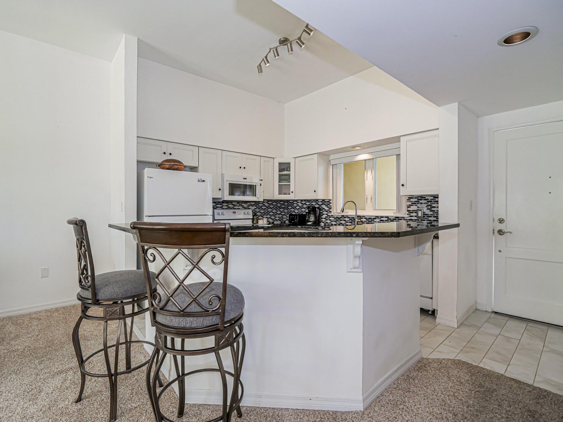 5025 Harmony Circle – photo 5