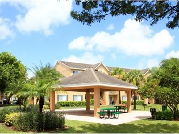 Palmetto Place – photo 1