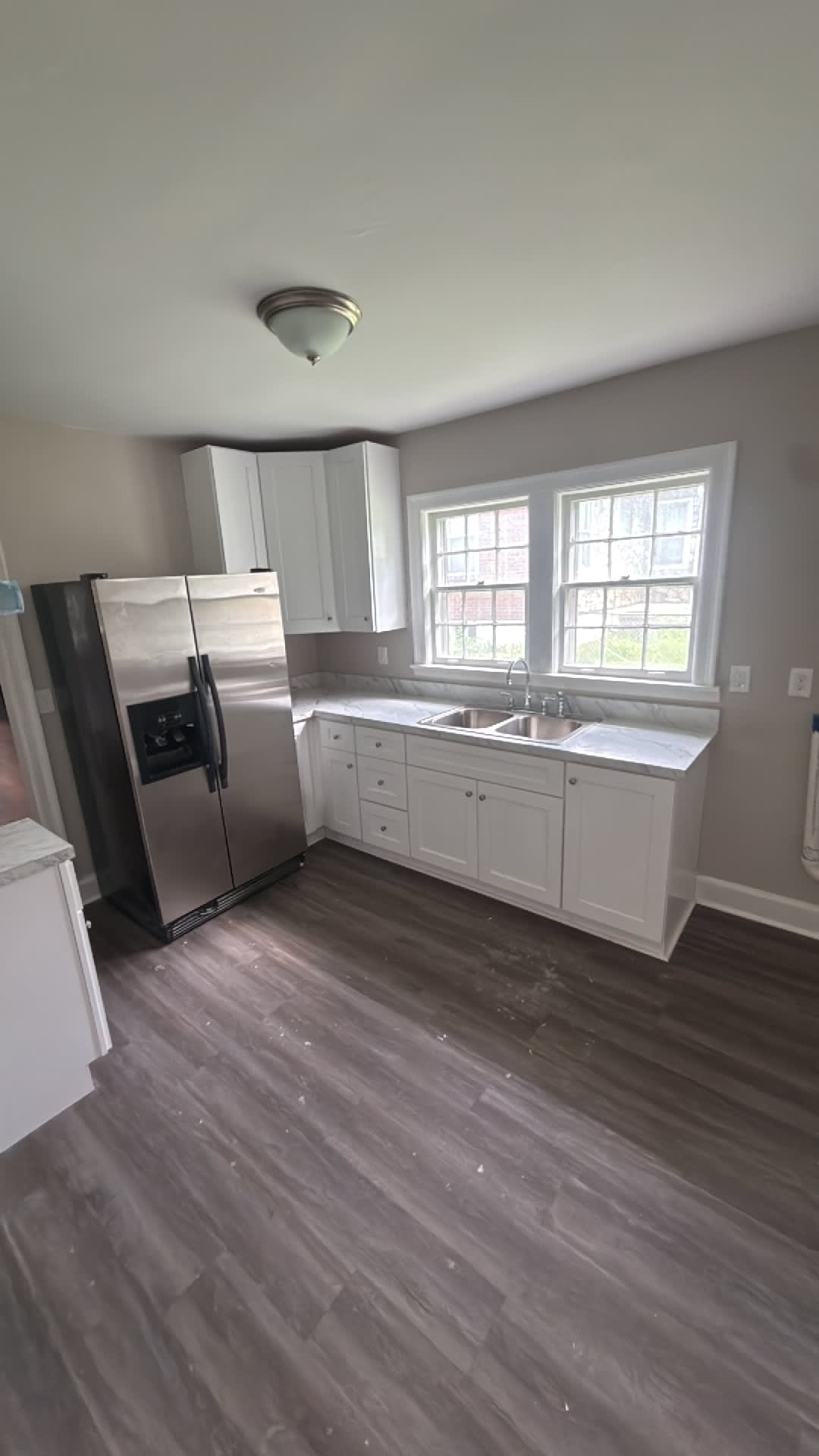 1606 E Sharpe Ave. – photo 1