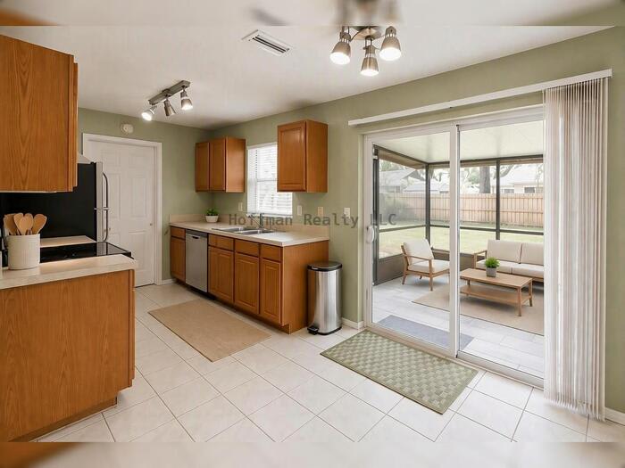 5117 Ellendale Avenue – photo 3