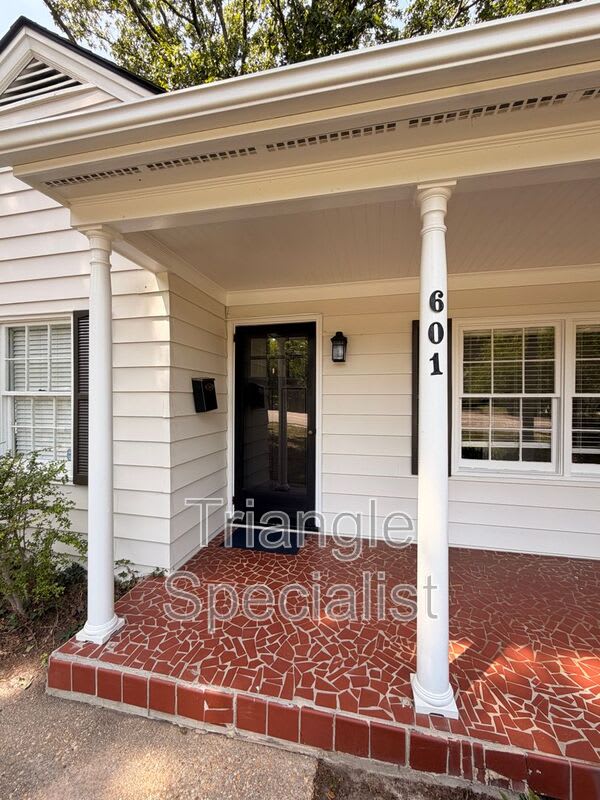 601 Dixie Trail – photo 2