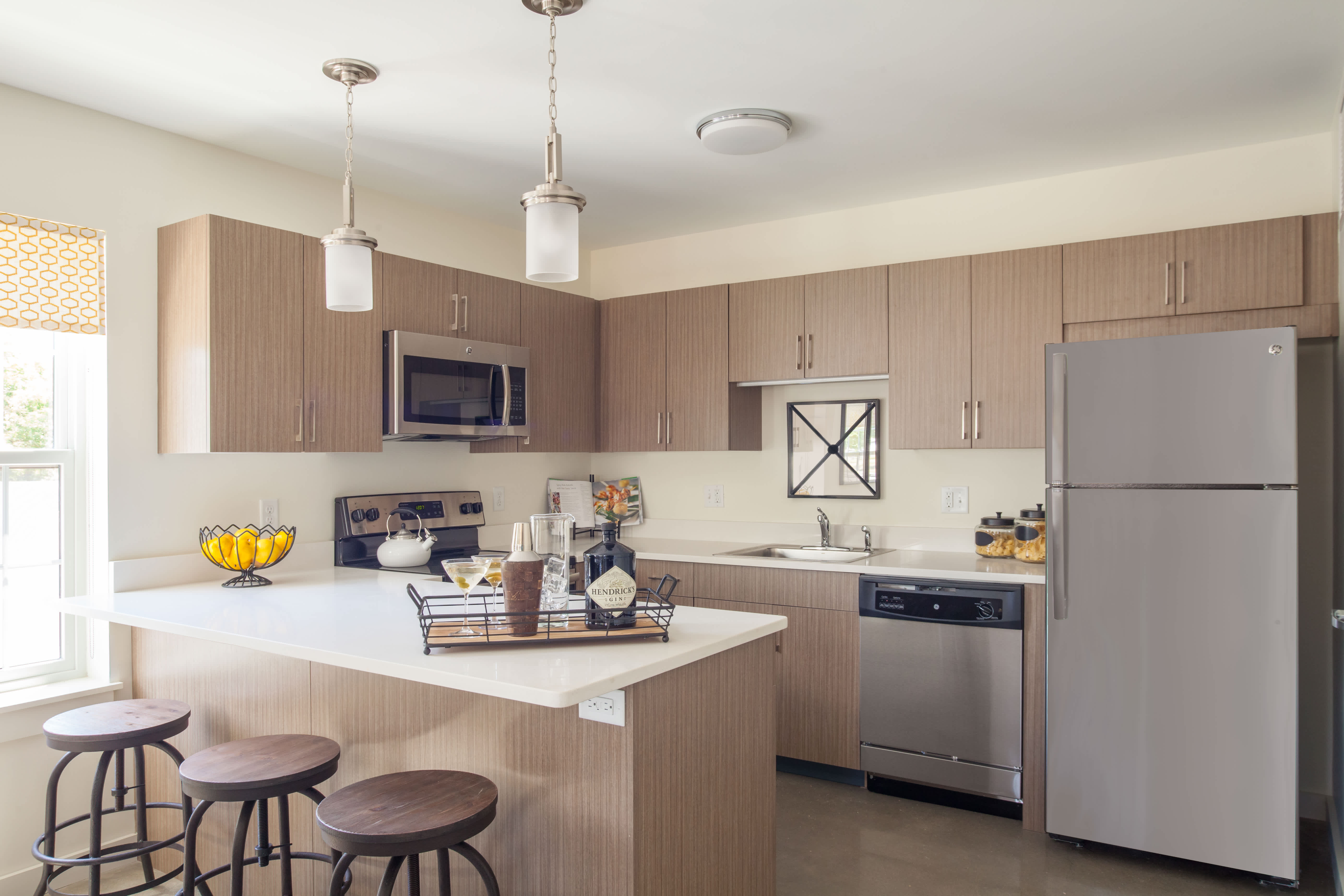 McKay Apartments – photo 1