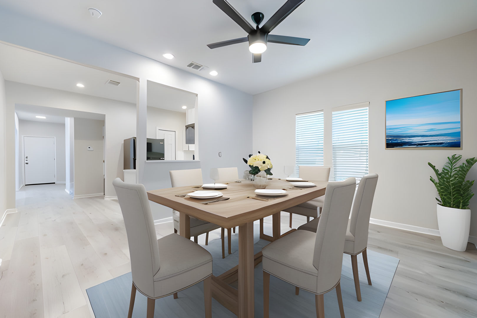 UT PRE-LEASE: Newly Updated 6 Bed / 3.5 Bath House In Hyde Park, Updated Kitchen, Bathrooms and Fixtures – photo 4