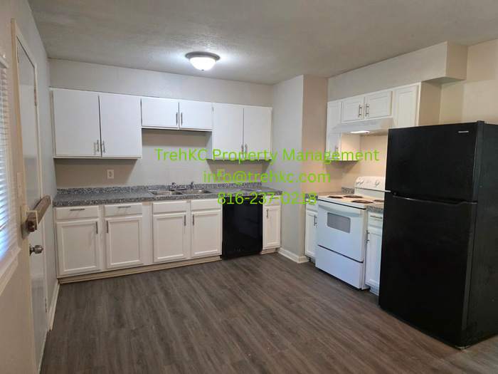 11206 Corrington Avenue – photo 5