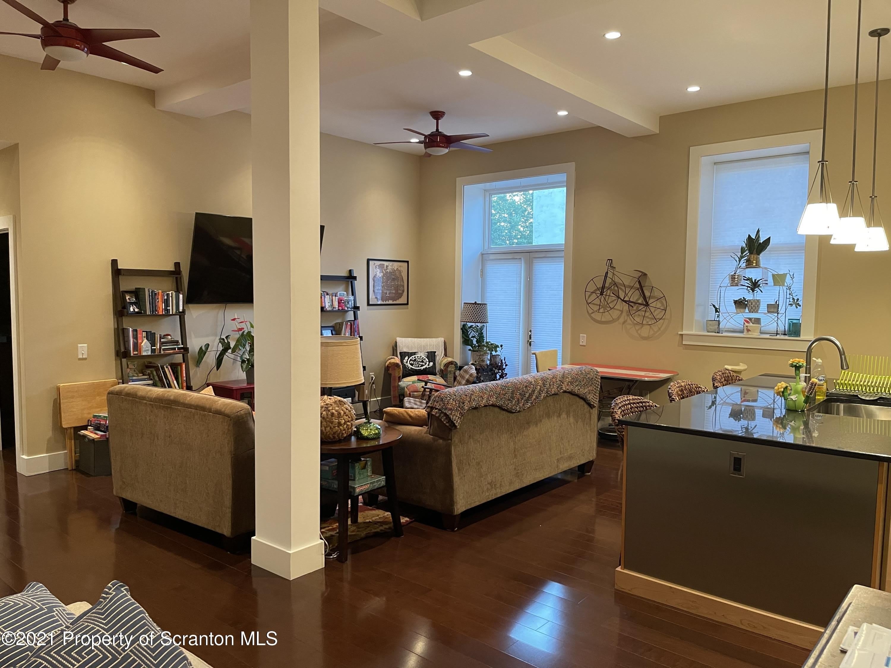 529 Bogart Place – photo 2