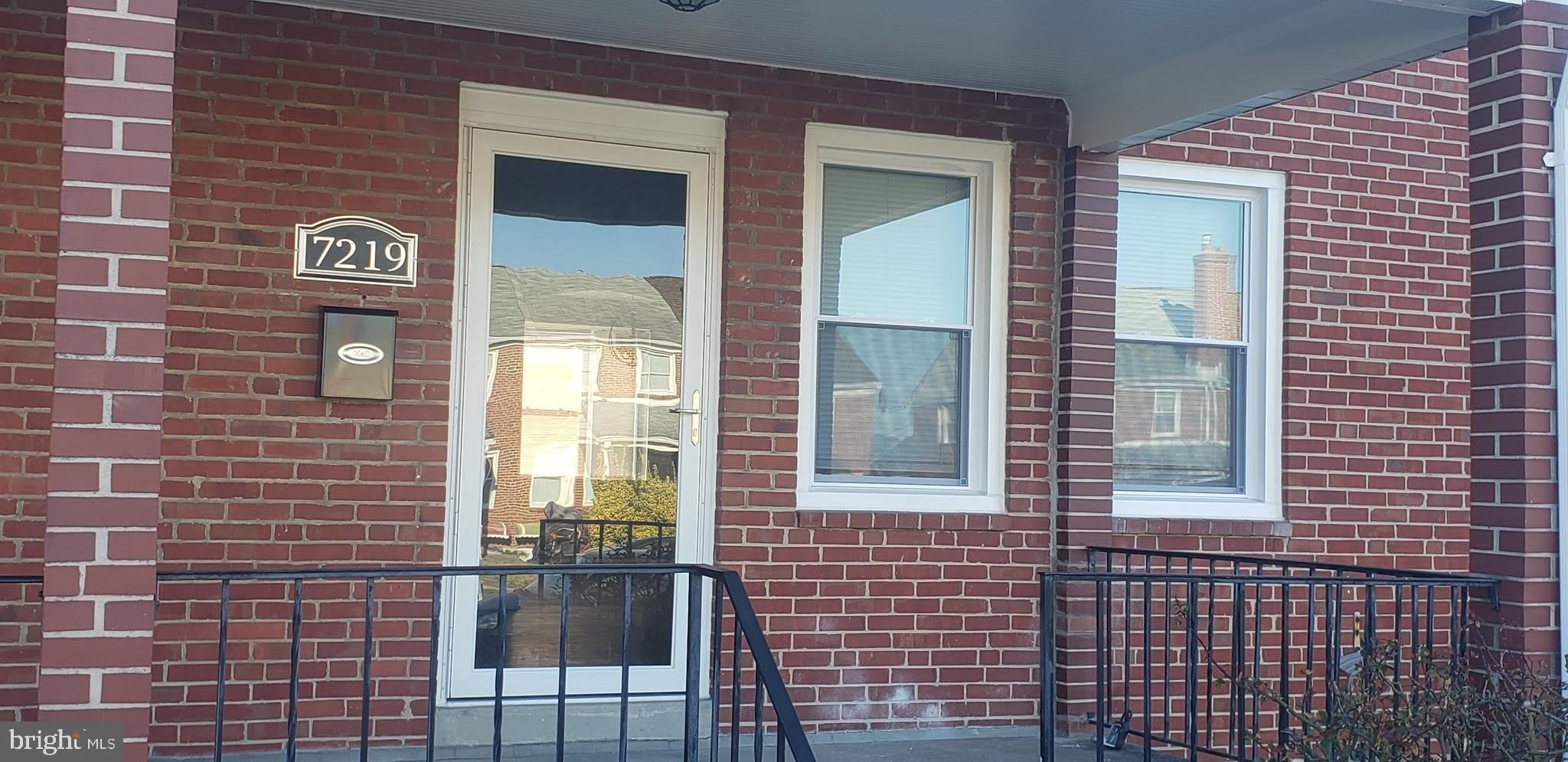 7219 CONLEY Street – photo 1