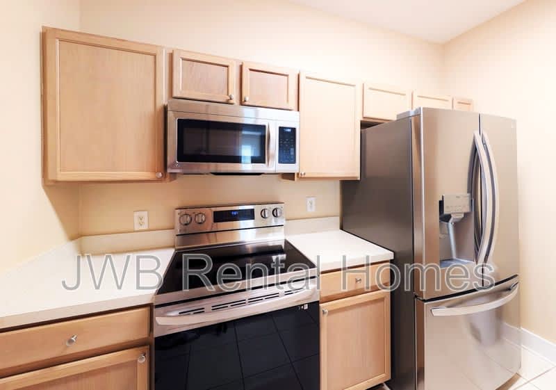 10550 Baymeadows Rd – photo 5
