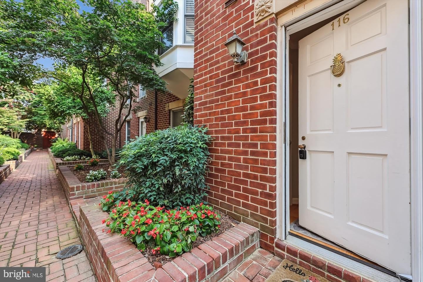 116 N UNION ST – photo 2