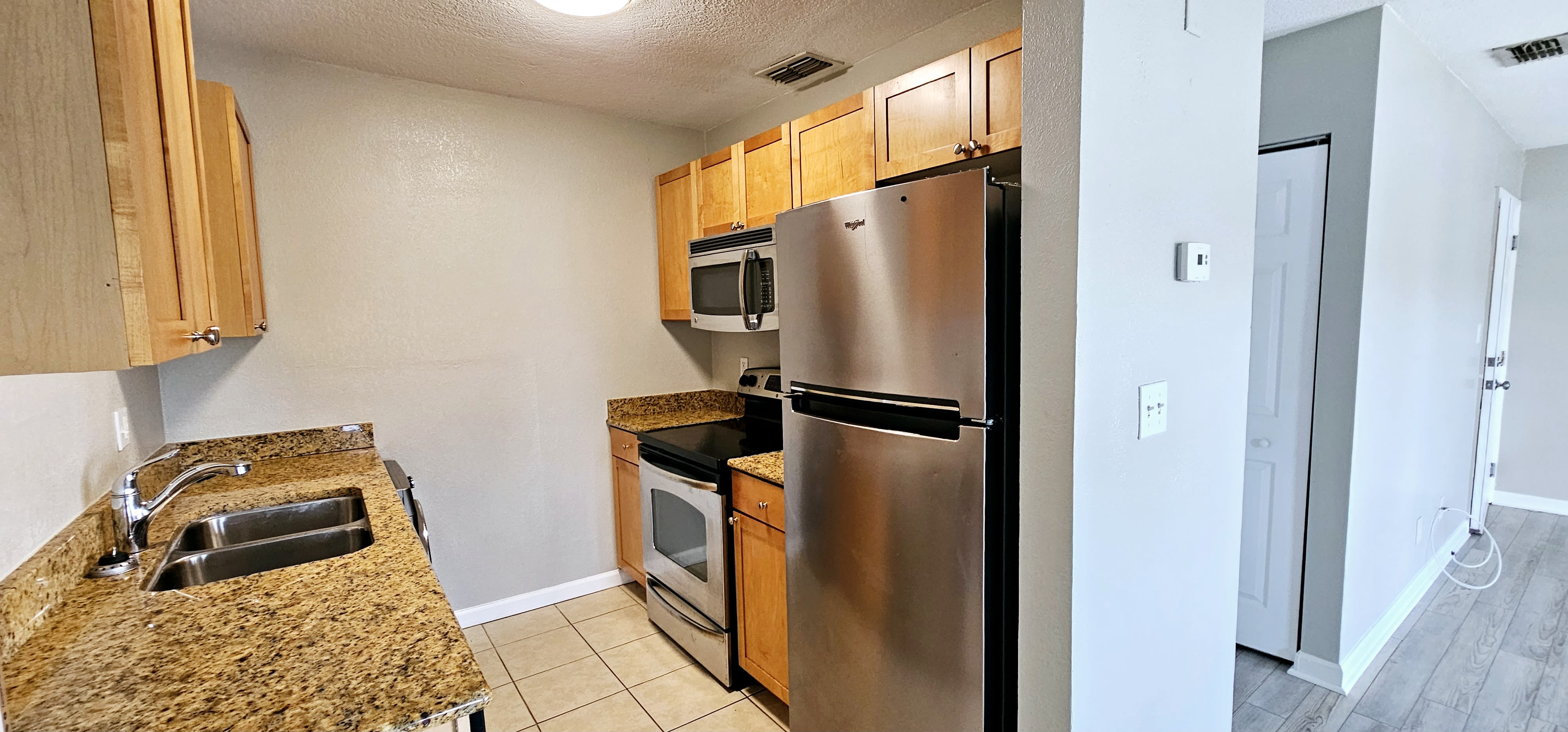 184 Pompano Dr Se – photo 5