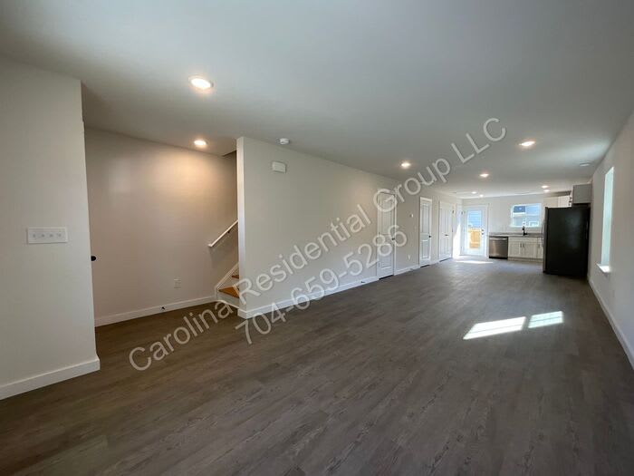 128 18th Pl Street Northwest – photo 4