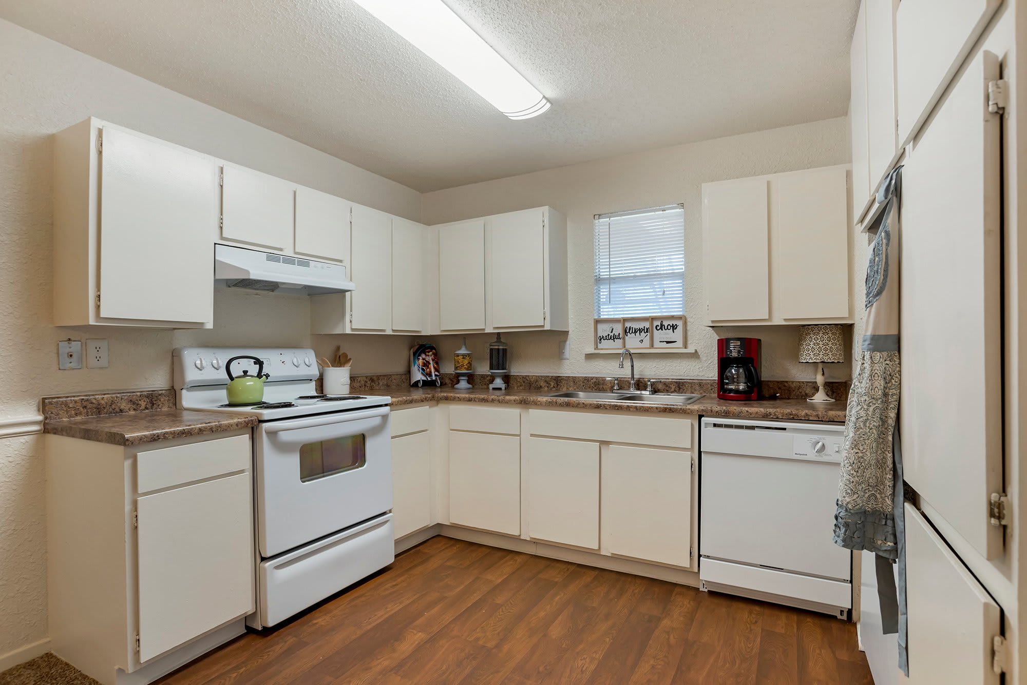Lakeshore Landing – photo 2