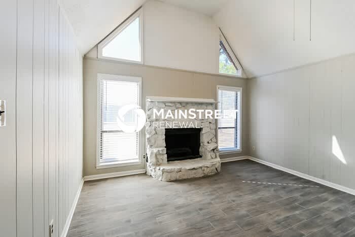 4378 Castle Heights Drive – photo 3